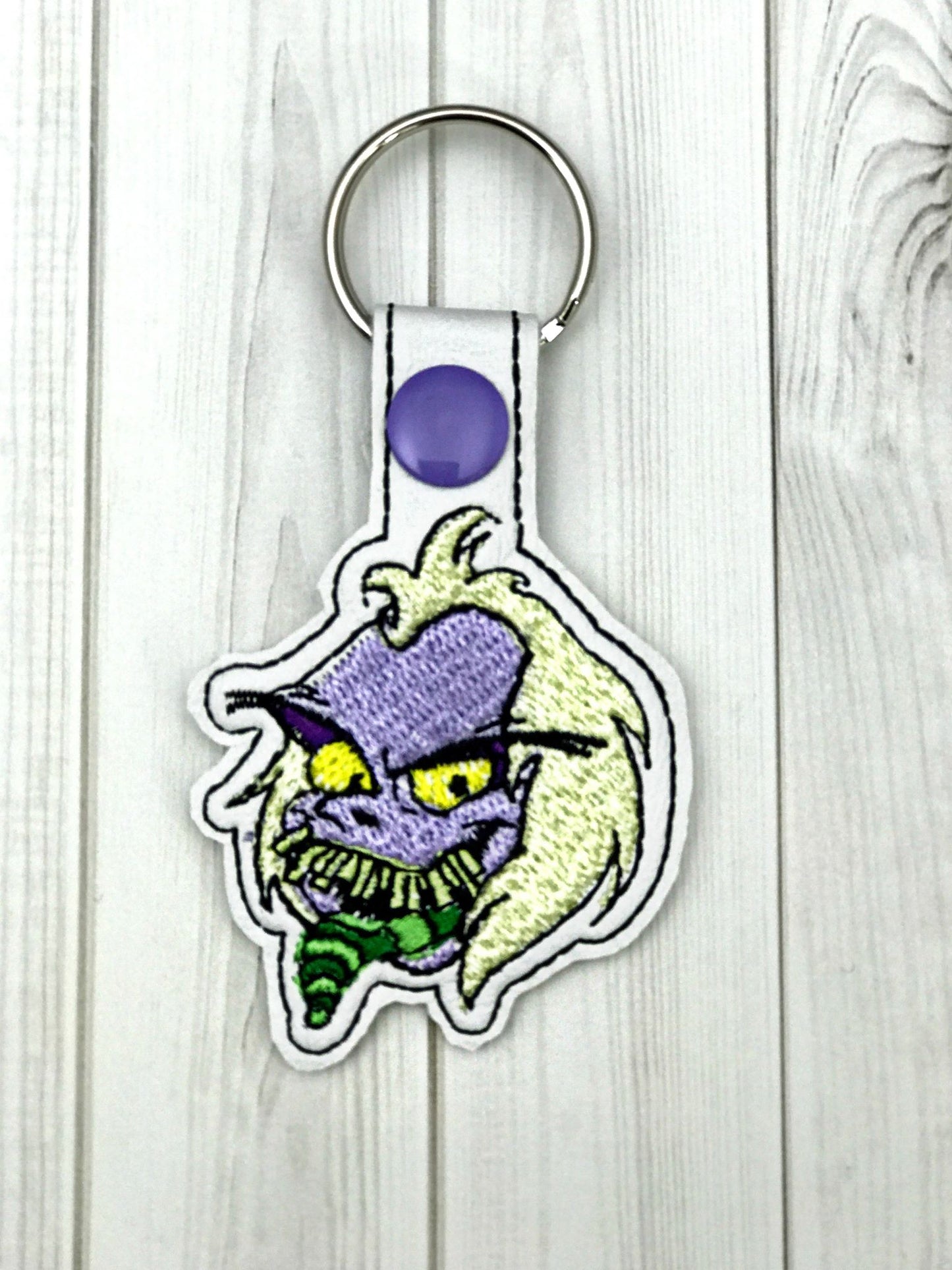 Poltergeist Head Snap Tab