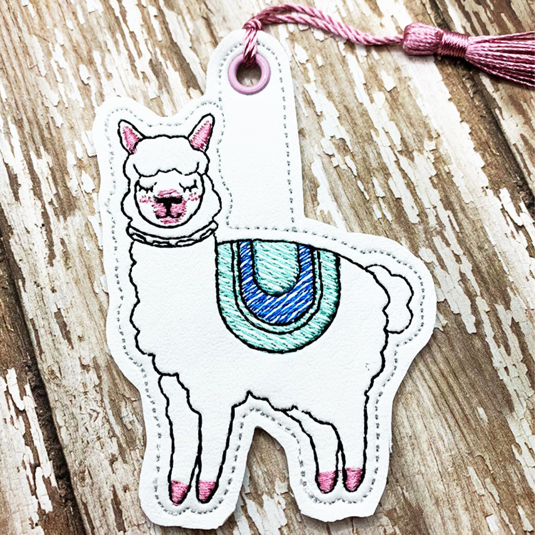 Alpaca Snap Tab & Eyelet Fob