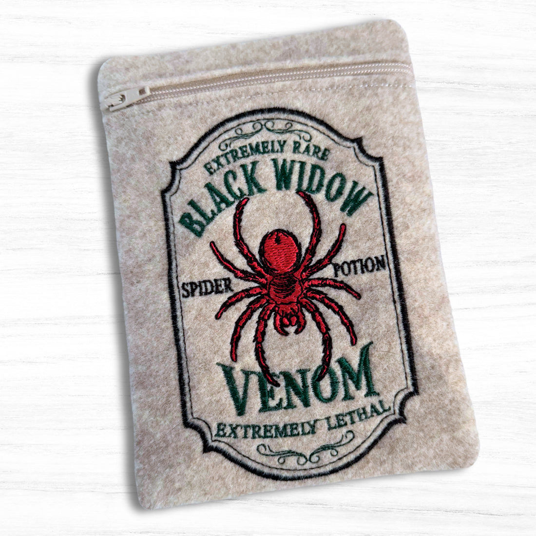 Black Widow Venom Zipper Bag