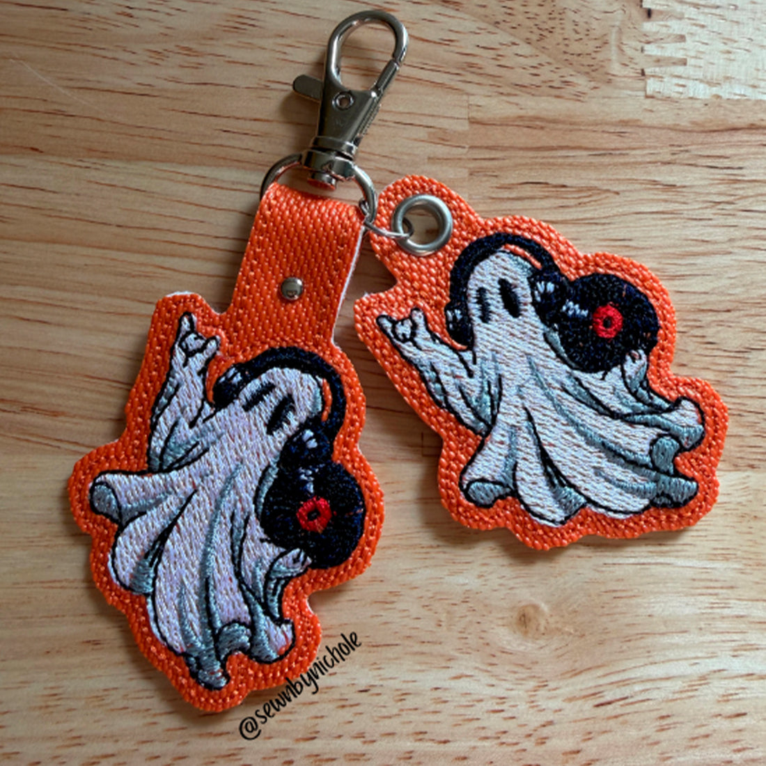 Boo Beats Snap Tab & Eyelet Fob - Halloween Ghost Embroidery Design