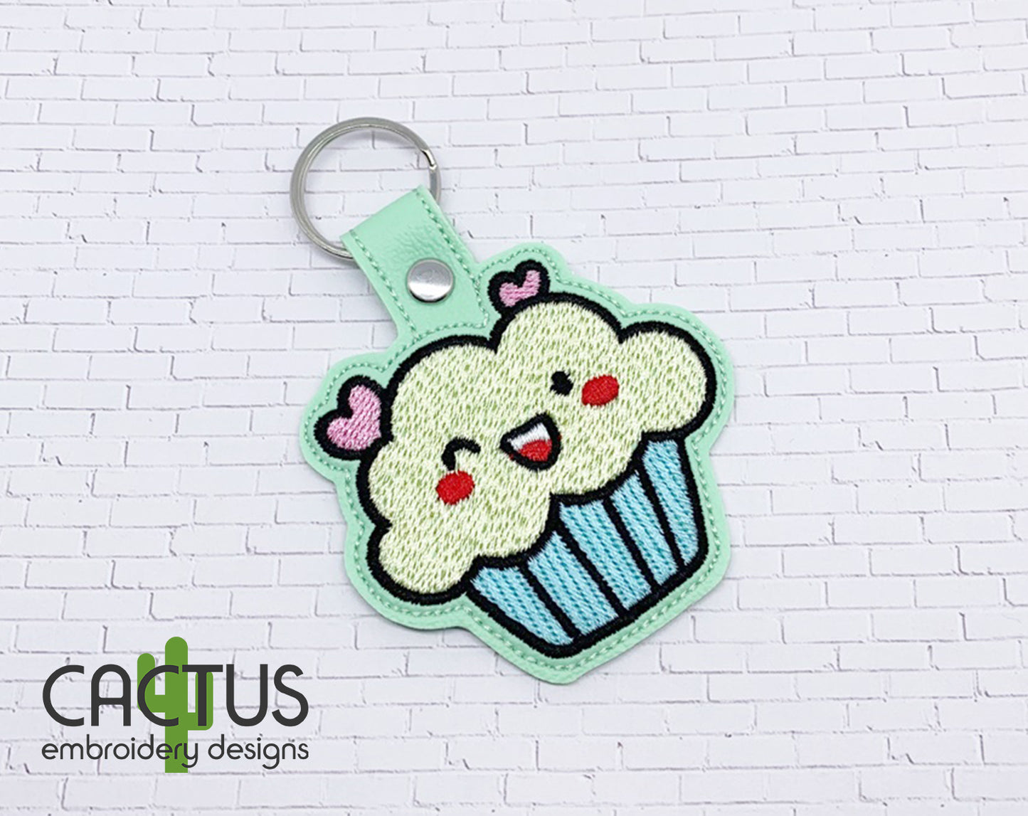 Cupcake Eyelet Fob, Snap Tab & Feltie