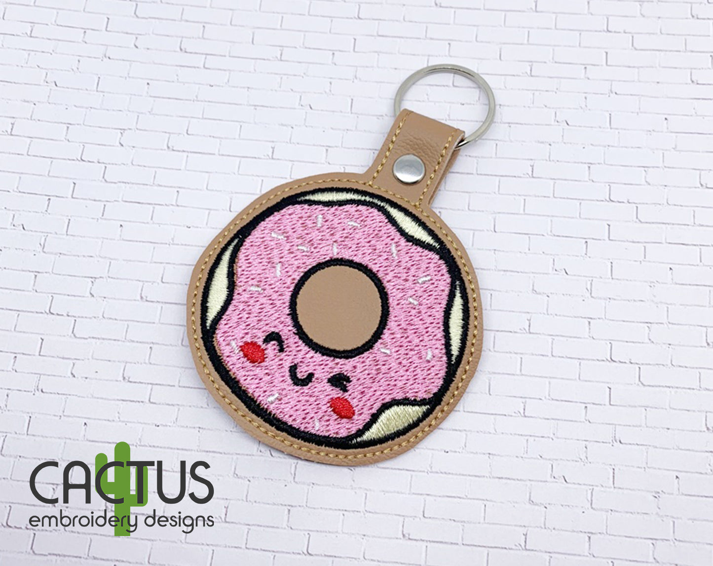 Donut Eyelet Fob, Snap Tab & Feltie