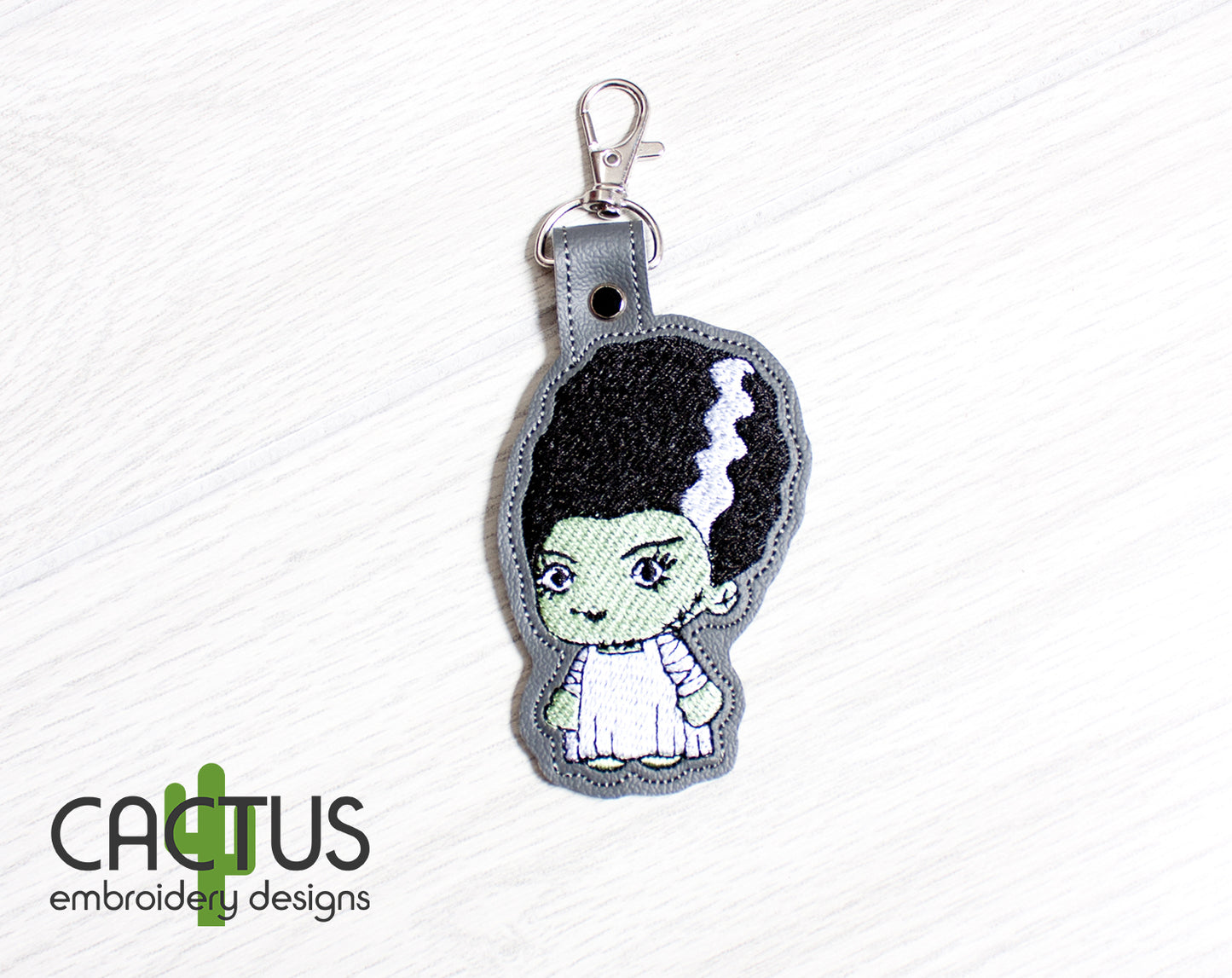 Elizabeth Snap Tab & Eyelet Fob