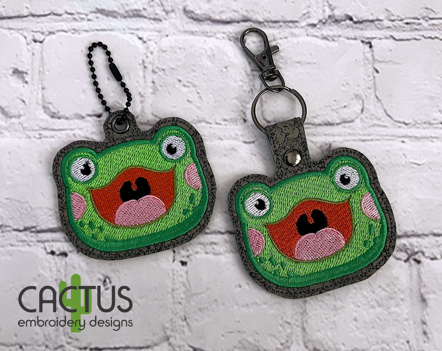 Happy Frog Snap Tab & Eyelet Fob