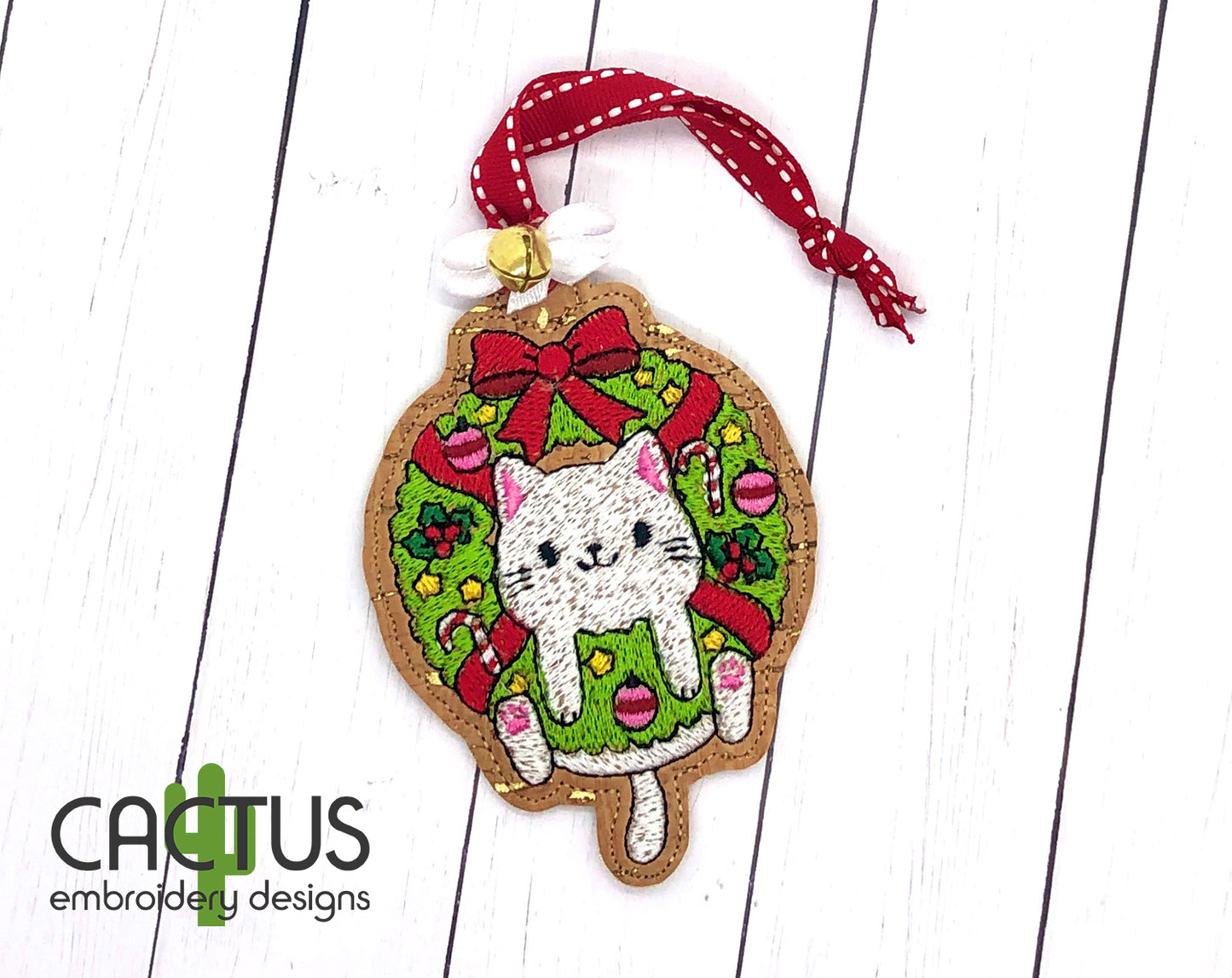 Christmas Cat Wreath Ornament