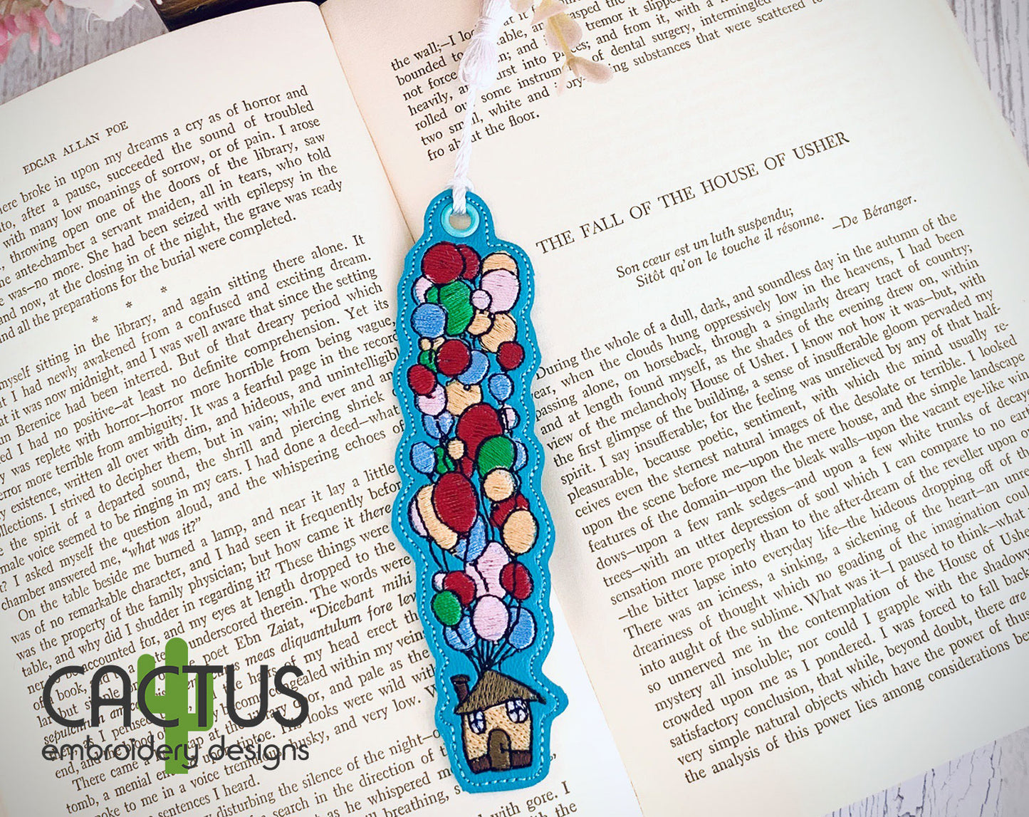 Flying Balloon House Bookmark\Bag Tag