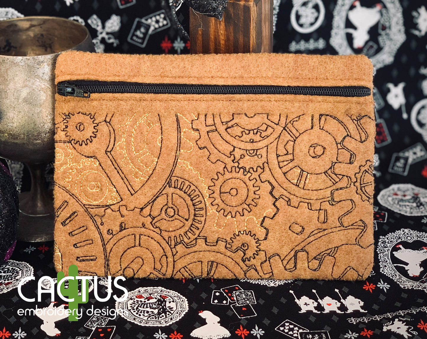 Gears Zipper Bag
