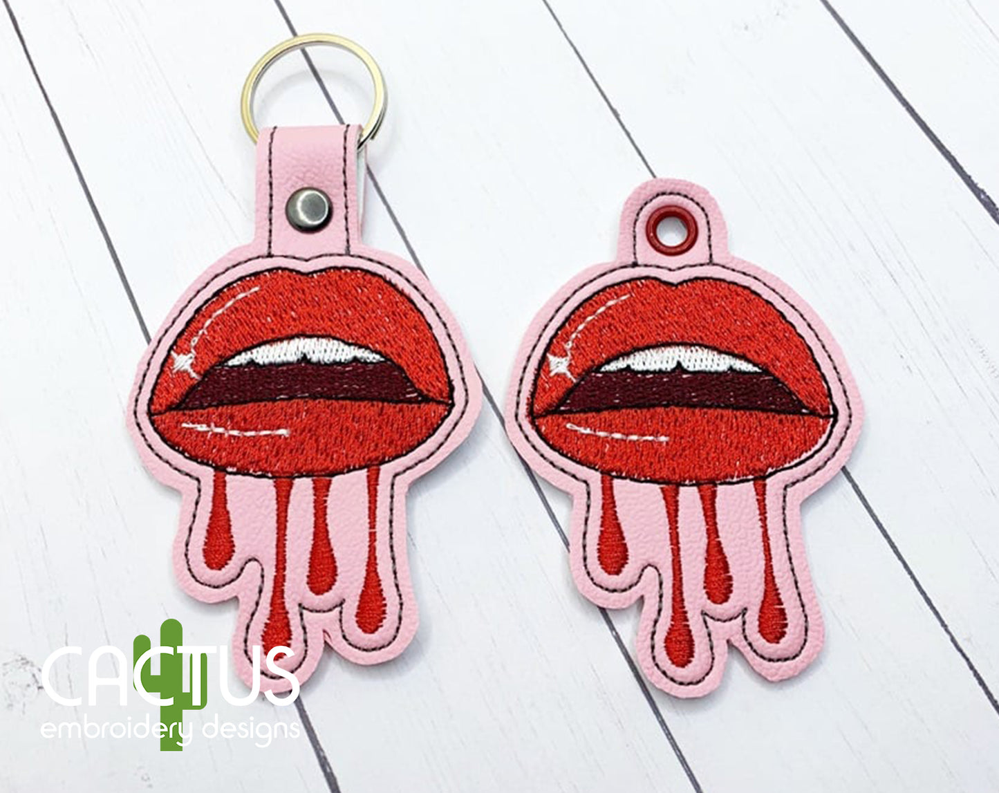 Lips Set of 2 Snap Tab & Eyelet Fob