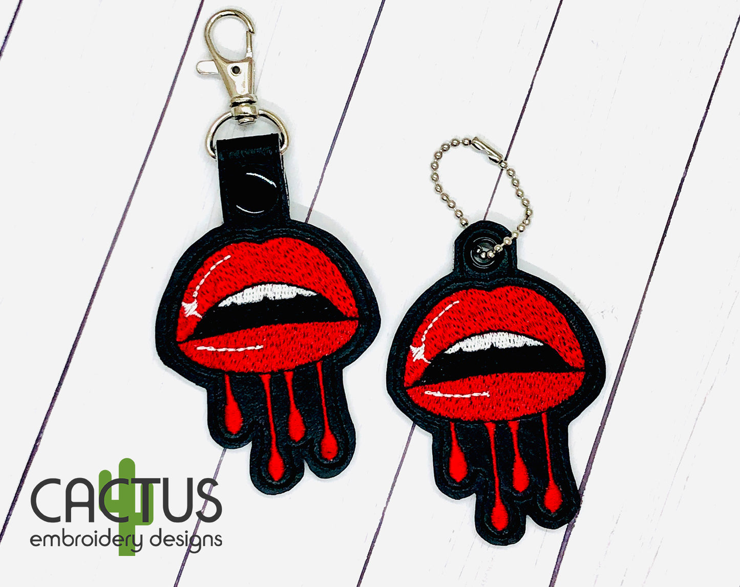 Lips Set of 2 Snap Tab & Eyelet Fob