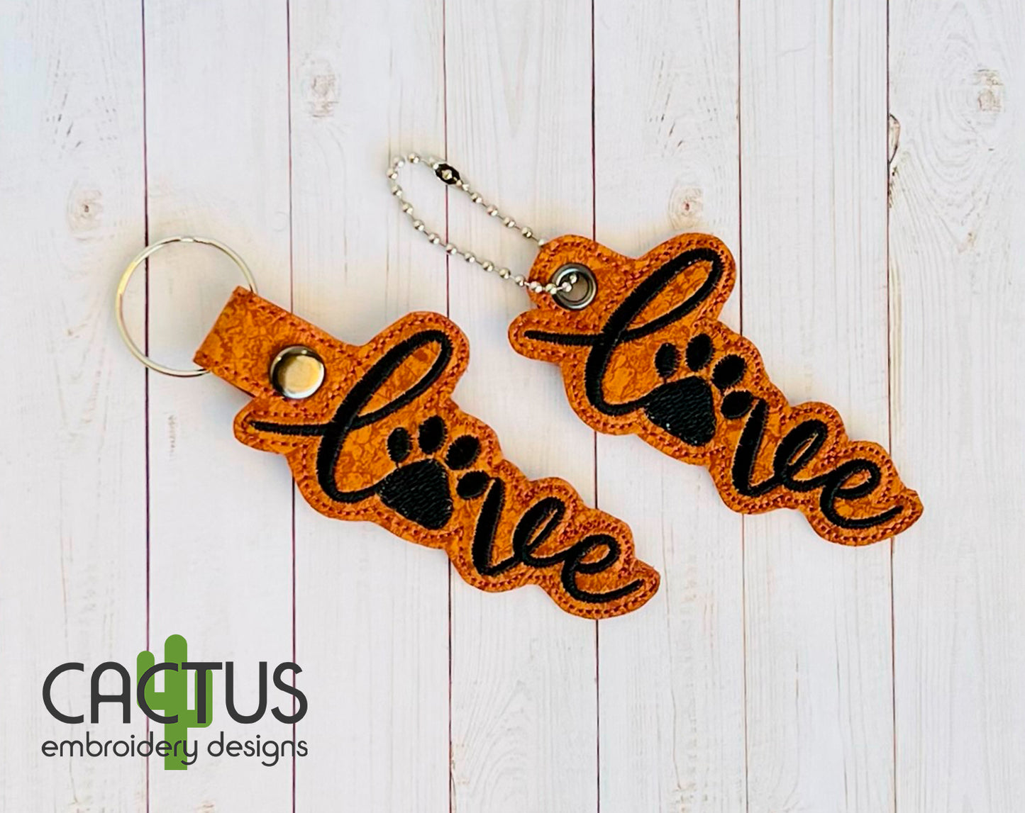 Love Paw Snap Tab & Eyelet Fob