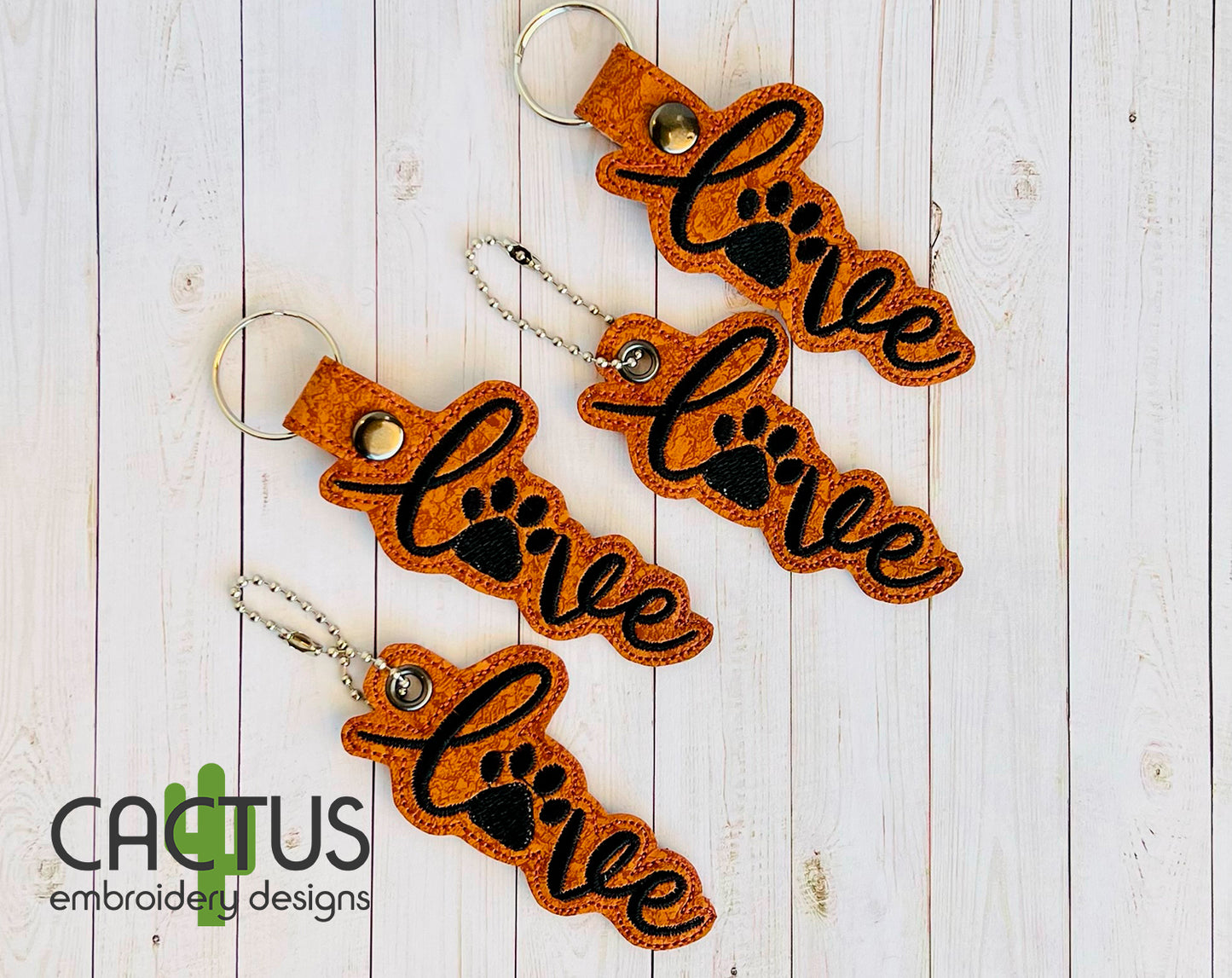 Love Paw Snap Tab & Eyelet Fob