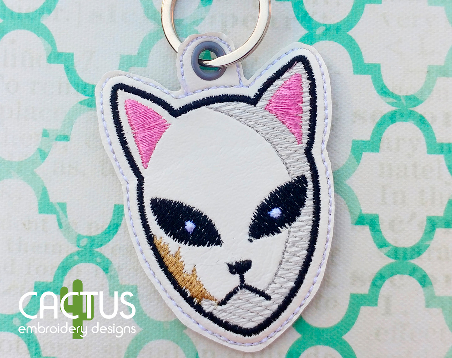 S Mask Snap Tab & Eyelet Fob