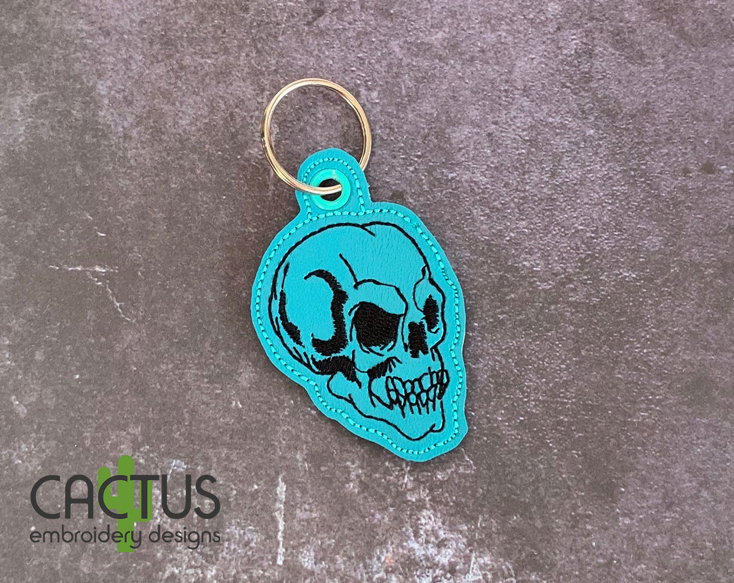 Skull Eyelet Fob