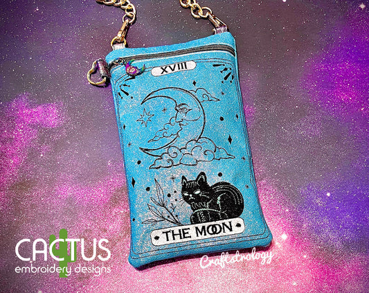 The Moon Cat Zipper Bag