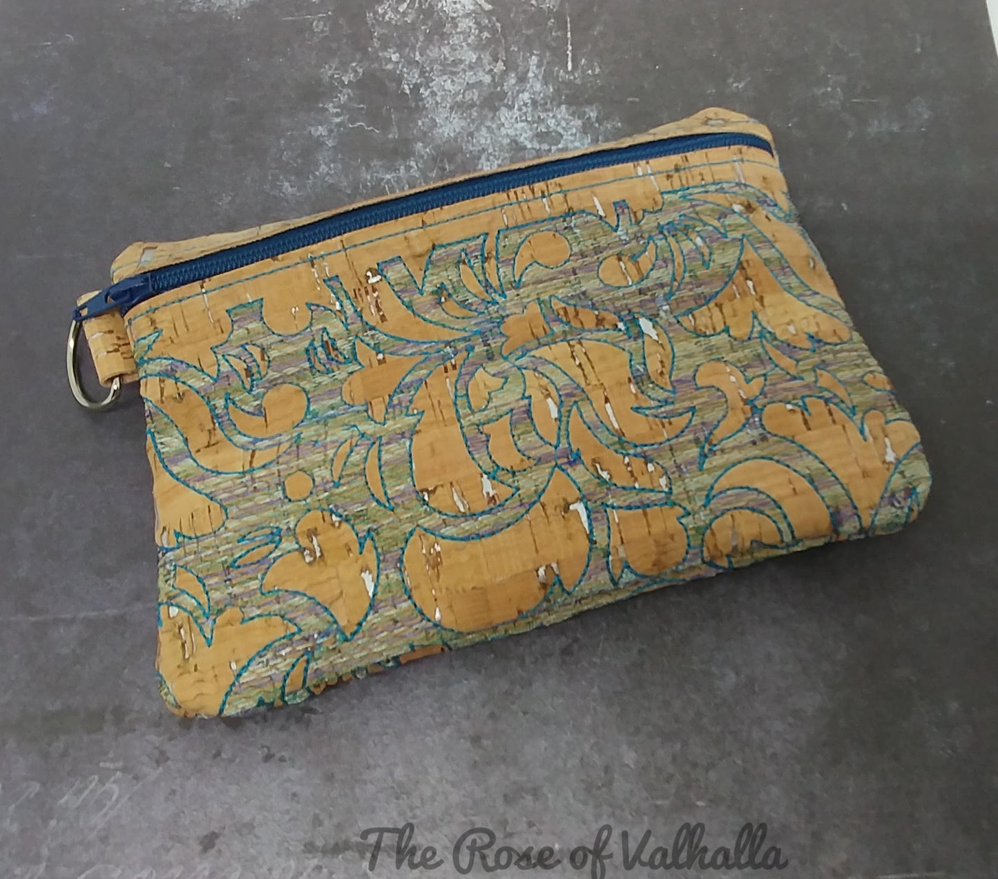 Trapunto Pattern Zipper Bag