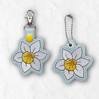 Daffodil Snap Tab & Eyelet Fob