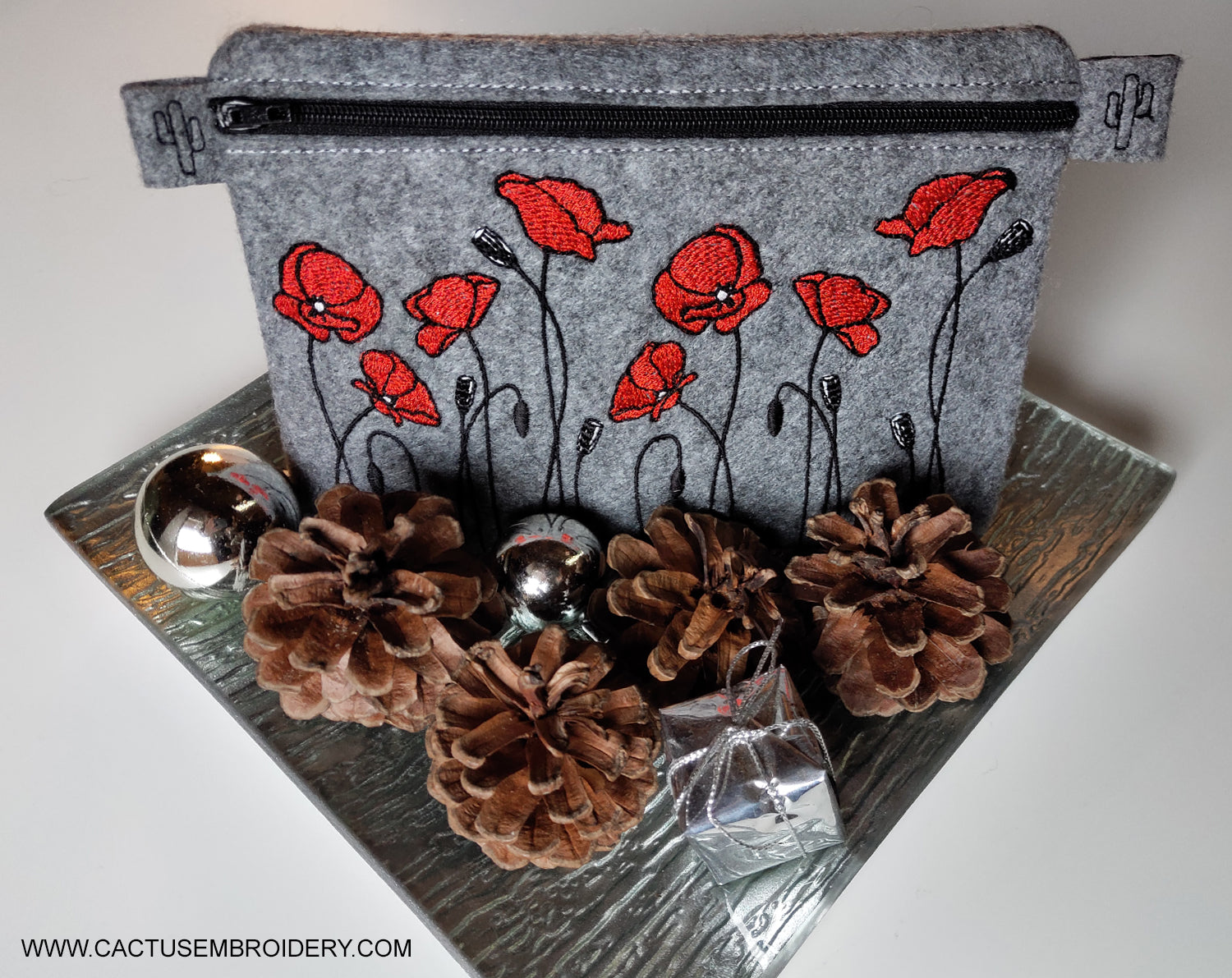 Poppies Zipper Bag Machine Embroidery Design