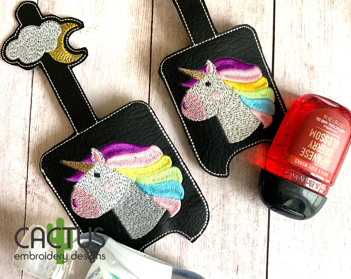 Unicorns Set of Zipper Bags, Charm\Zipper Pull & Sanitizer Holder